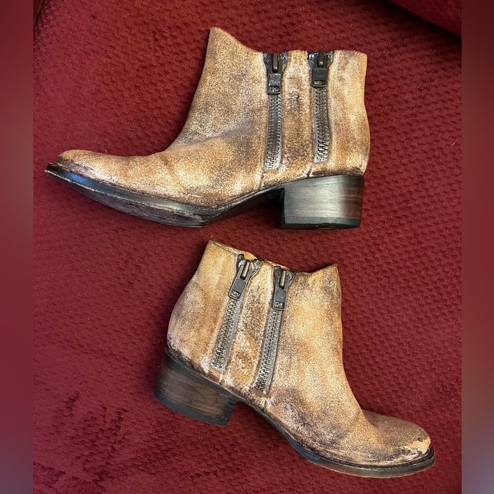 Freebird Clash Ankle Booties - Picture 2 of 6